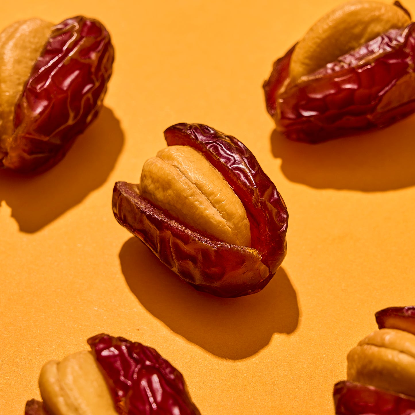 Medjool Dates with Cashews – 320g